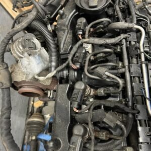 Complete 1.6  CAYP Engine and 5 speed gearbox 130k miles recent timing belt 2k ago. 
Needs 1 injector