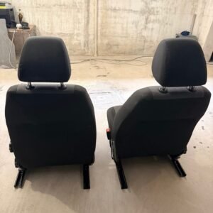 seats (flawless) vw caddy mk4 including central tunnel and supports