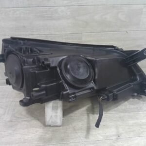 VOLKSWAGEN Tiguan 2011 ABA-5NCCZ Left Headlight [Used] [PA117457157