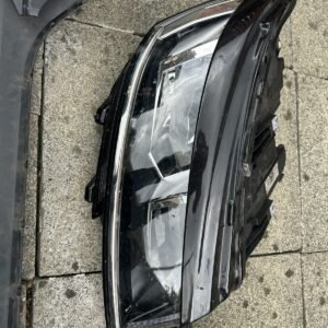 Vw T6.1 Sportline Front Bumper And Headlights