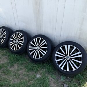 Original rims vw 5x12 17 7,5j et 47 cb 57,1 tires